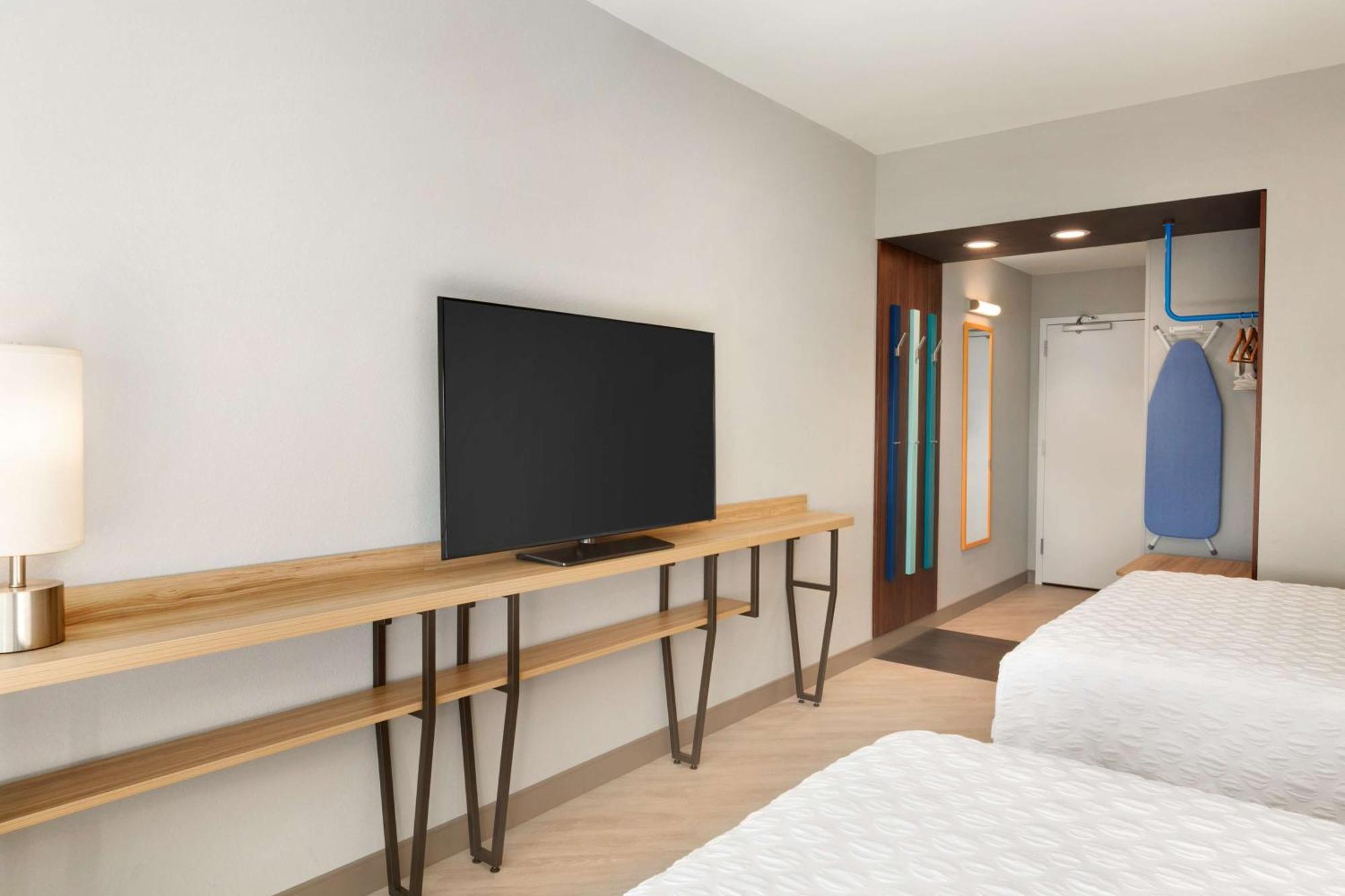 Tru By Hilton Cheyenne Hotel Ngoại thất bức ảnh