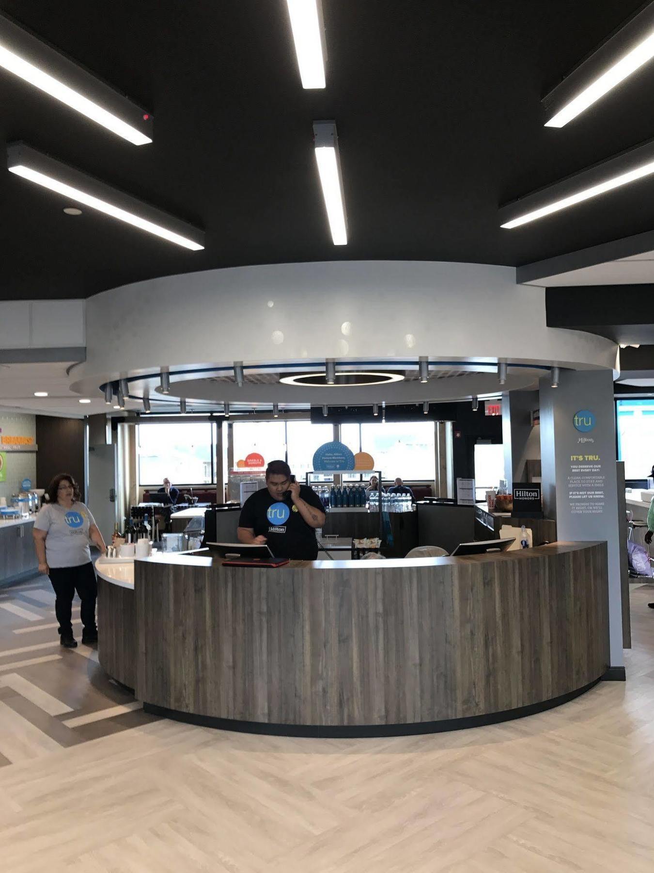 Tru By Hilton Cheyenne Hotel Ngoại thất bức ảnh
